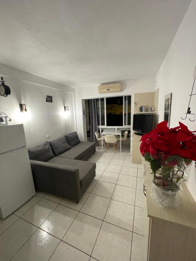 Apartamento Los Cisnes Benalmádena Esterno foto