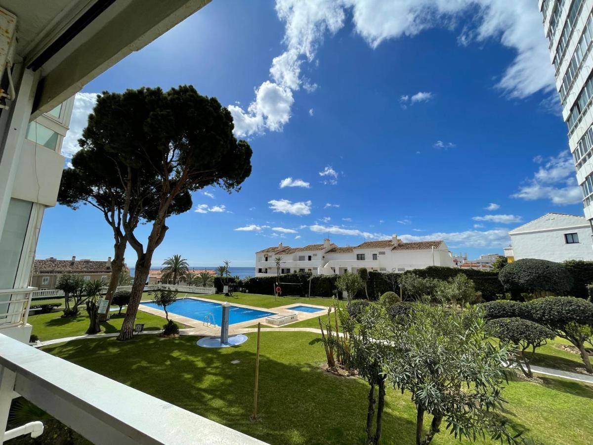 Apartamento Los Cisnes Benalmádena Esterno foto