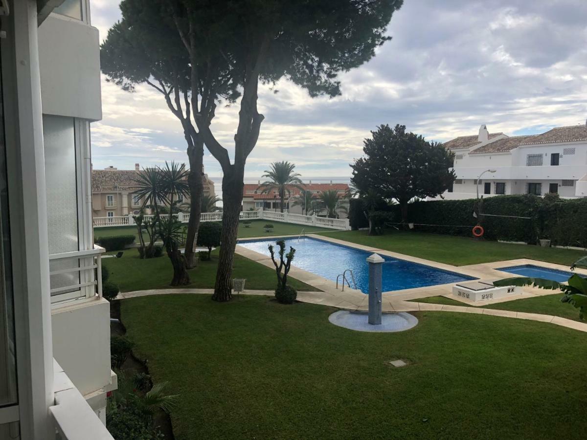 Apartamento Los Cisnes Benalmádena Esterno foto