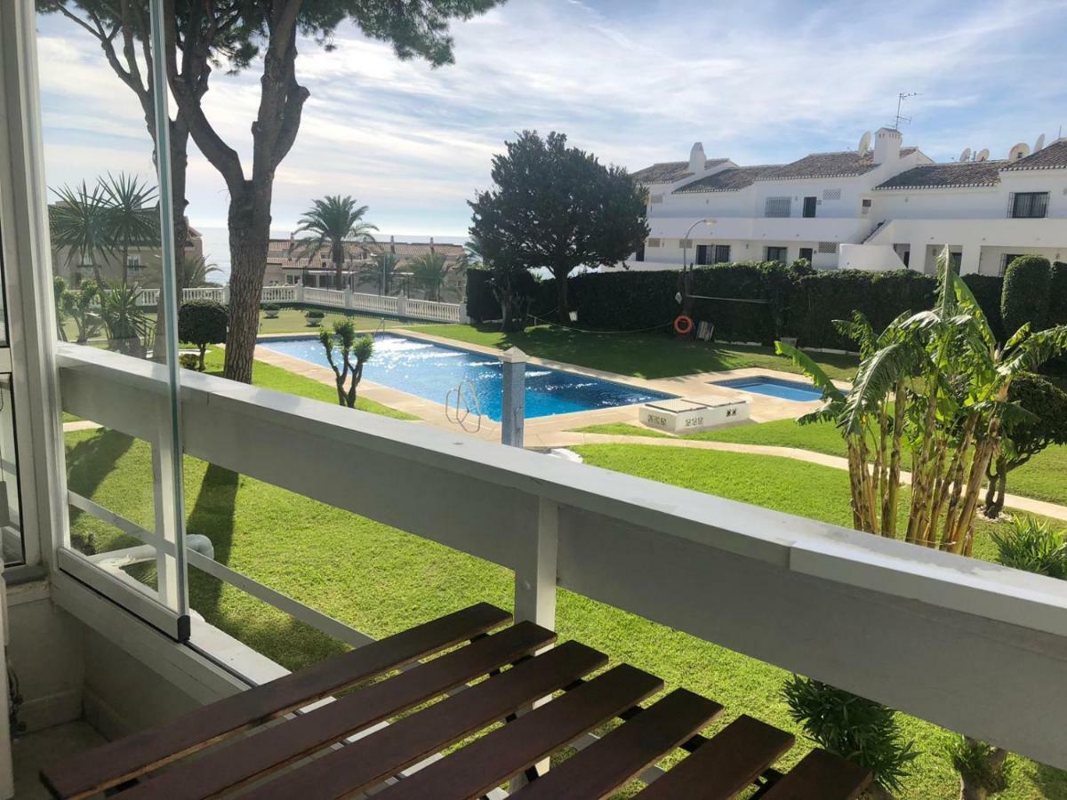 Apartamento Los Cisnes Benalmádena Esterno foto